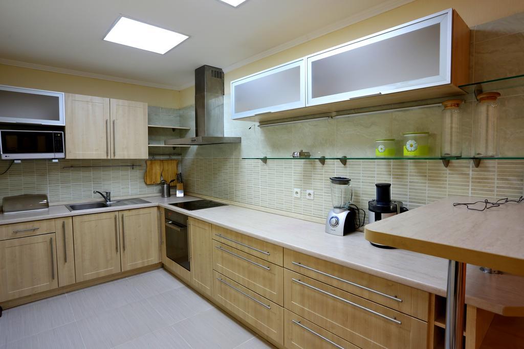 Sunrise Apartments Triumph Астана Стая снимка